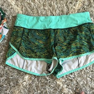 RARE Lululemon stripes Speed 2.5" inseam